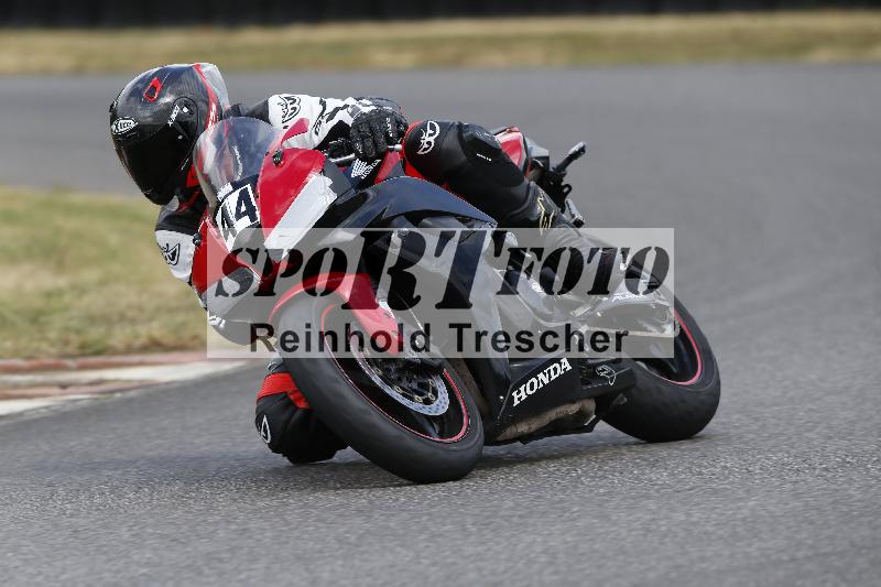 Archiv-2025/32 07.07.2025 Plüss Moto Sport ADR/Freies Fahren/44